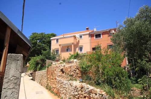 Cunski Apartment | Three bedroom apartment with balcony Ćunski, Lošinj (A-8010-b)