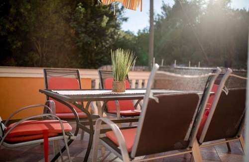 Rab Town Apartment | Three bedroom apartment with terrace Supetarska Draga - Gonar, Rab (A-27566-e)