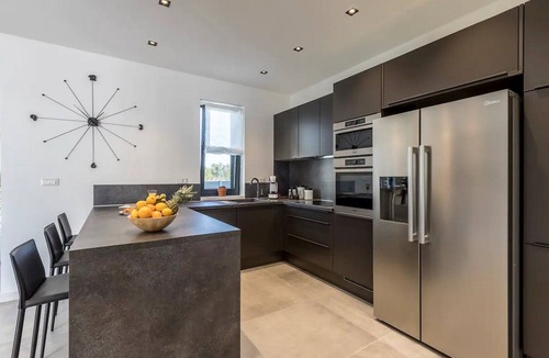 Kastel Novi Villa | Three Bedroom Villa with Pool
