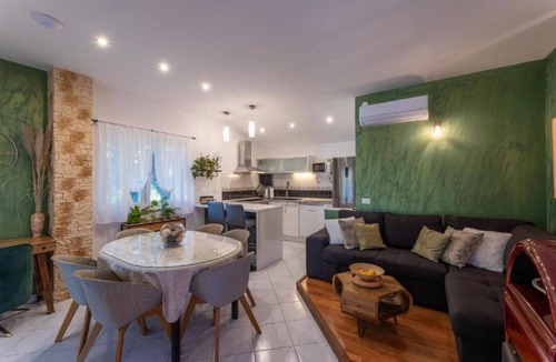 Podumci Villa | Three Bedroom Villa with Pool
