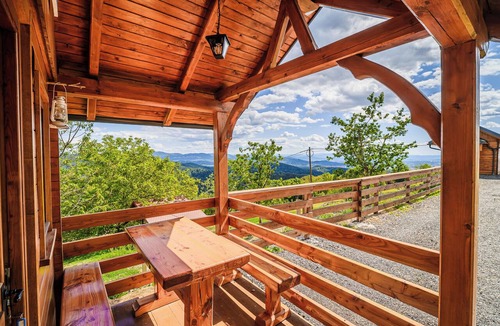 Kamnik Cottage | Tiny Panorama Cottages