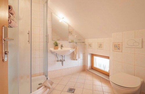Zerovnica Hotel | Tourist Farm Logar Rooms