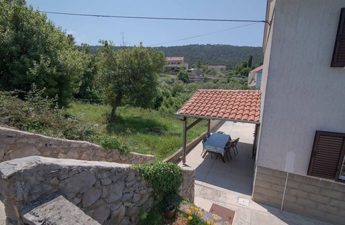 Veli Losinj Apartment | Two bedroom apartment with air-conditioning Veli Lošinj, Lošinj (A-19799-a)