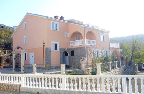 Klenovica Apartment | Two bedroom apartment with terrace and sea view Klenovica, Novi Vinodolski (A-11559-c)