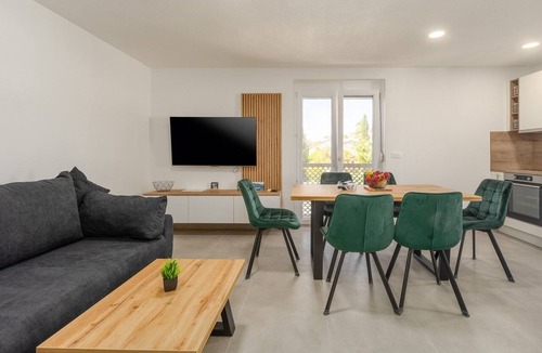 Savudrija Apartment | Two bedroom apartment with balcony Savudrija, Umag (A-27843-c)