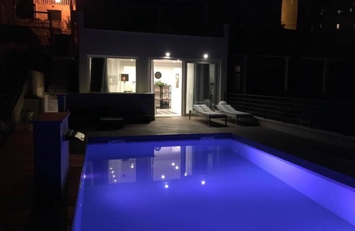 Gornji Kono Apartment | Two Bedroom Apartment with Sea View