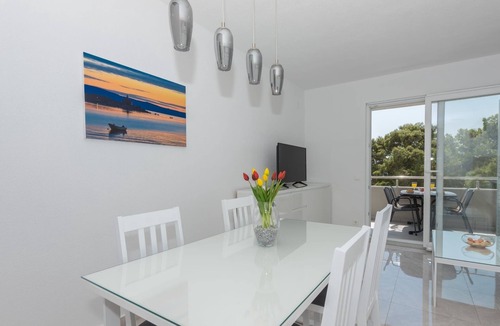 Ratac Apartment | Two bedroom apartment with terrace and sea view Makarska (A-25383-b)