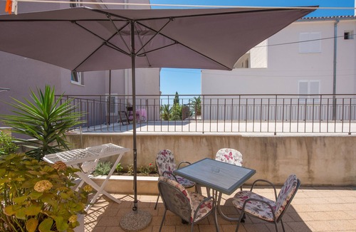 Ratac Apartment | Two bedroom apartment with terrace Makarska (A-25826-a)