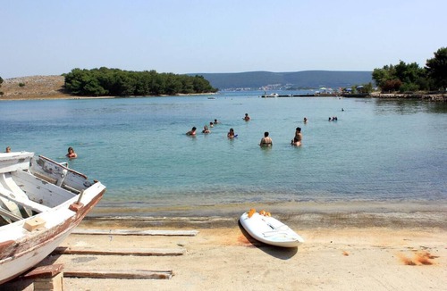 Mrljane Apartment | Two bedroom apartment with terrace and sea view Mrljane, Pašman (A-20850-a)