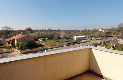 Pavicini Apartment | Two bedroom apartment with balcony Pavičini, Marčana (A-27728-a)