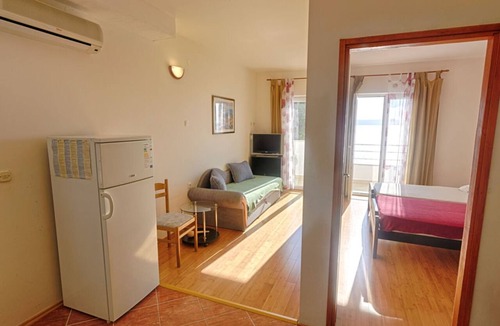 Zivogosce Apartment | two bedroom apartment with balconies and sea view Faros