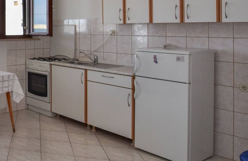 Kustici Apartment | Two bedroom apartment near beach Kustići, Pag (A-6353-a)