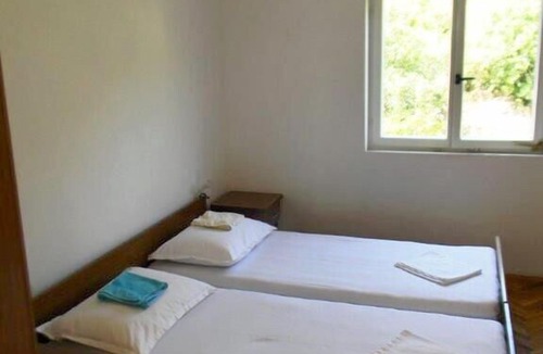Orebic Apartment | Two bedroom apartment near beach Cove Velika Prapratna, Pelješac (A-4515-b)