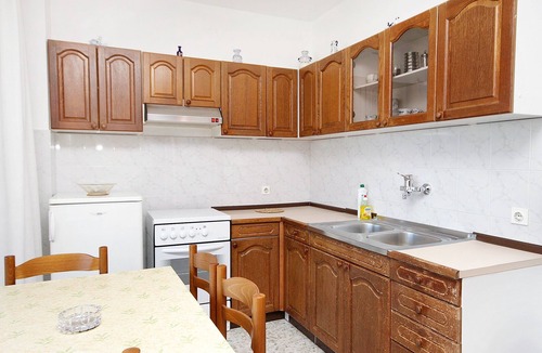 Kali Apartment | Two bedroom apartment near beach Kali, Ugljan (A-5828-a)