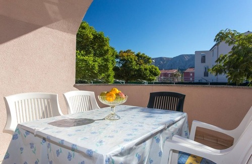 Jurandvor Apartment | Two bedroom apartment with terrace Baška, Krk (A-22681-c)