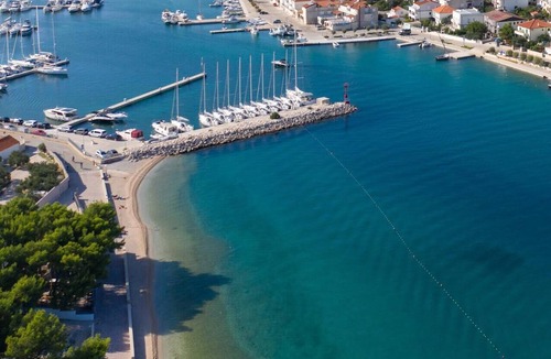 Jezera Apartment | Two bedroom apartment with balcony and sea view Jezera, Murter (A-9502-c)
