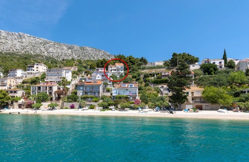 Stanici Apartment | Two bedroom apartment with terrace and sea view Stanići, Omiš (A-19750-a)