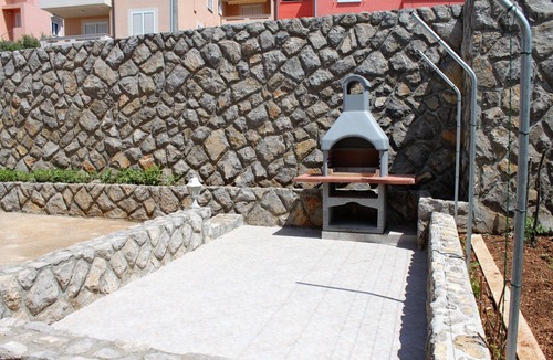 Punat Apartment | Two bedroom apartment with air-conditioning Punat, Krk (A-5343-b)