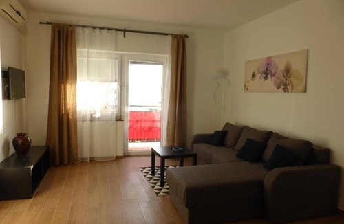 Vratarusa Apartment | Two bedroom apartment with balcony and sea view Senj (A-25395-b)