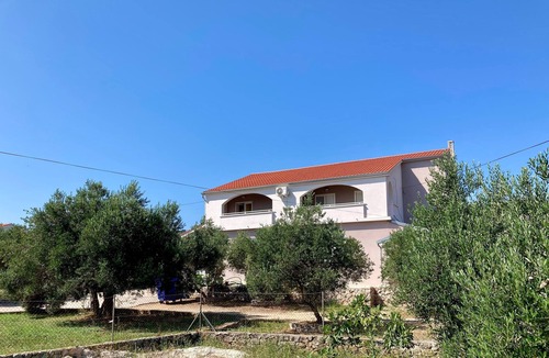 Kraj Apartment | Two bedroom apartment with terrace and sea view Tkon, Pašman (A-23194-a)