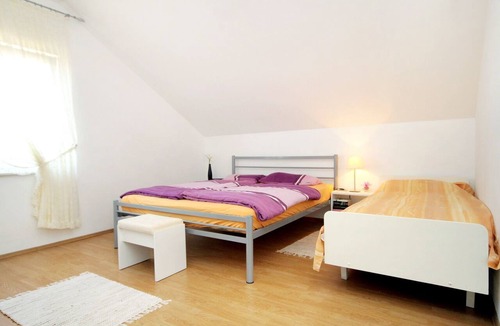 Zavalatica Apartment | Two bedroom apartment with terrace and sea view Zavalatica, Korčula (A-9280-b)