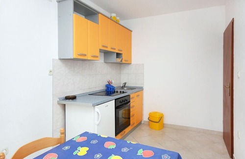 Mastrinka Apartment | Two bedroom apartment with balcony and sea view Mastrinka, Čiovo (A-4836-b)