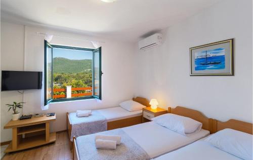 Zastrazisce House | Two-Bedroom Holiday Home In Zastrazisce