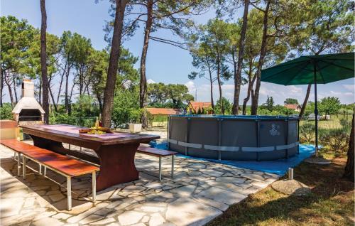 Vodnjan House | Two-Bedroom Holiday Home In Vodnjan