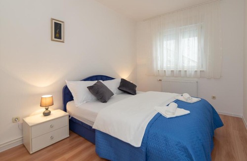 Imotski Apartment | Two lakes