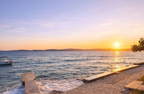 Bibinje House | Unique villa right on the beach with its own dock. Completely renovated, Zadar