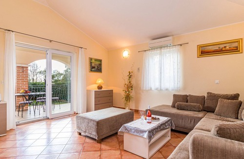 Medvidici House | Vacation home Lara by Interhome