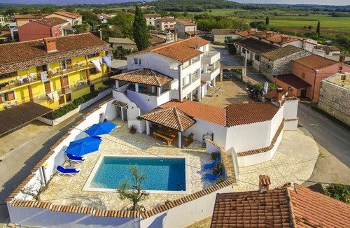 Dracevac House | Vacation home Maria by Interhome