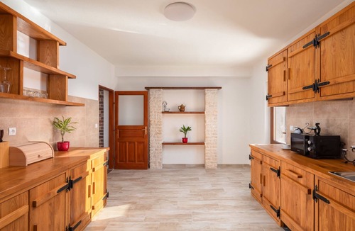 Oklaj House | Vacation home Perva by Interhome