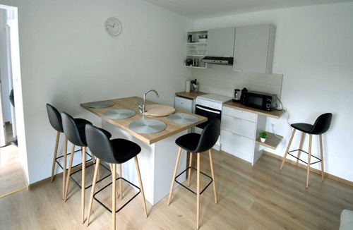 Kutjevo House | Vacation Home Rose