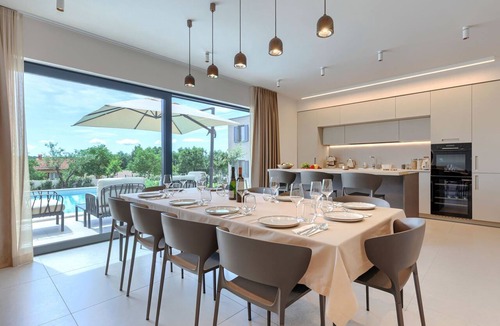 Brecevici House | Vacation home Sola by Interhome