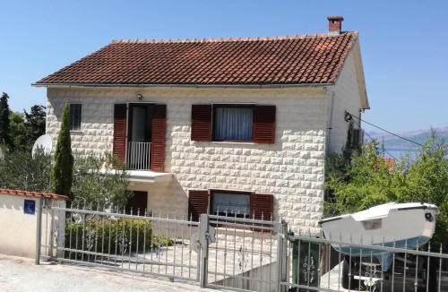 Splitska Villa | Vacation Villa Brac