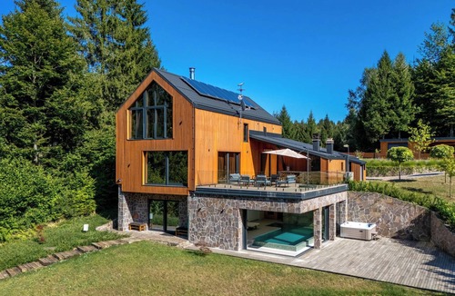 Hlevci House | Valera Vita Forest by Interhome