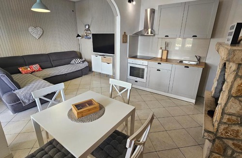 Zavalatica Apartment | VEDRAN seafront