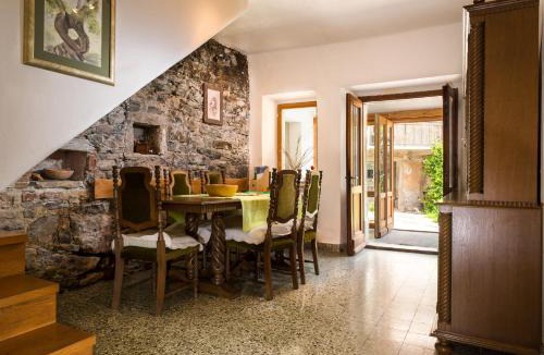 Sezana House | Vila Dane