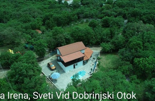 Sveti Vid Dobrinjski Villa | VILA IRENA