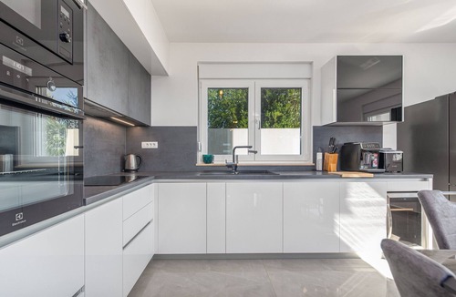 Razanac Villa | Vila Suton ZadarVillas