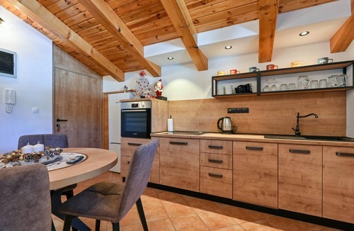 Jasenak Apartment | Villa Šumska vila AVA by Interhome