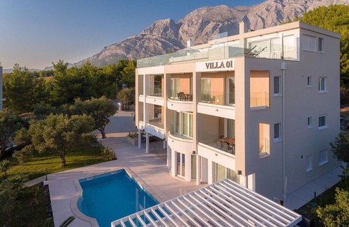 Promajna Apartment | Villa 01 - Apartment 4 (4 + 2, 2nd floor)
