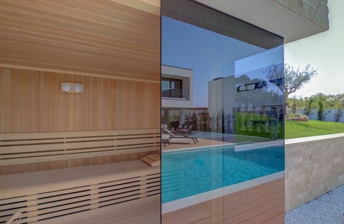 Rovinjsko Selo Villa | Villa #1 for 8 people near Rovinj with 50 m2 private pool, sauna & pet friendly