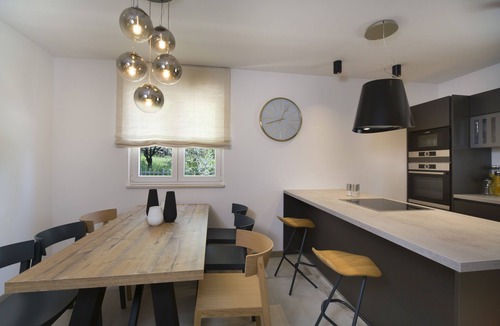 Solin Villa | Villa- 10 minutes drive to Split.