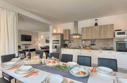 Muzini House | Villa 1522 by Interhome