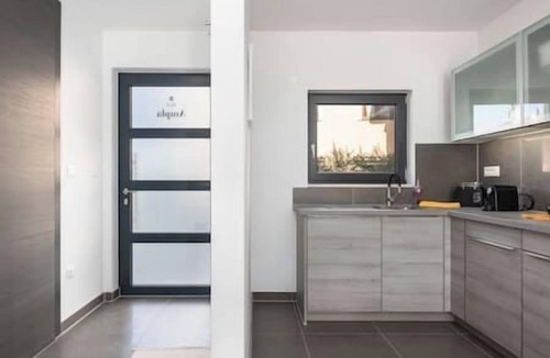 Funtana House | Villa Ampla with heated wellness pool near Poreč