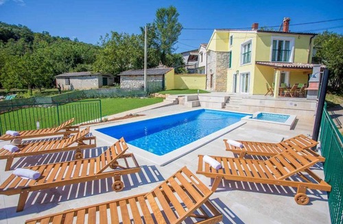 Rakotule House | Villa Ana Spinovci