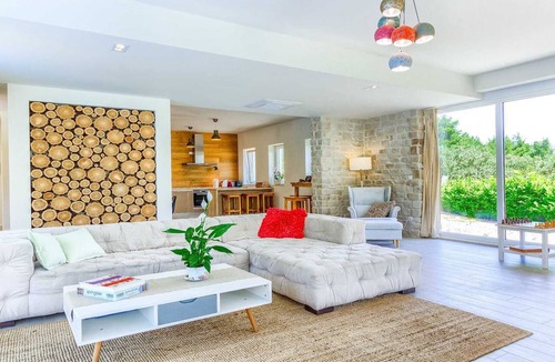 Pitve Villa | Villa Anandas