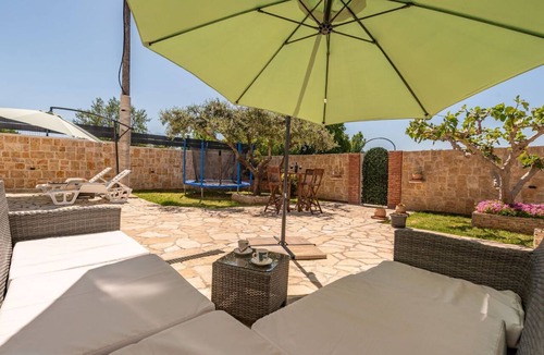 Lovinac House | Villa Ariane with pool by Interhome